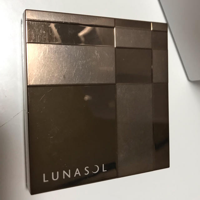 LUNASOL(ルナソル)のルナソル チークカラー コスメ/美容のベースメイク/化粧品(チーク)の商品写真