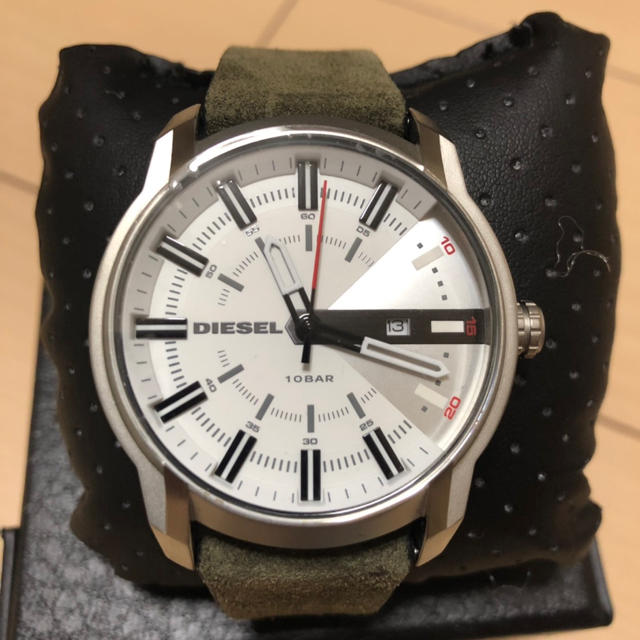 新品未使用値札付き  DIESEL腕時計 dz1781
