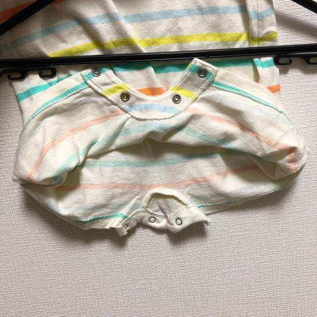 babyGAP(ベビーギャップ)のbaby GAPロンパース 半袖 キッズ/ベビー/マタニティのキッズ服男の子用(90cm~)(その他)の商品写真