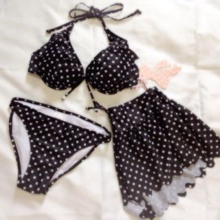 着画あり♪新品♡ドットフリルビキニ♡S(水着)