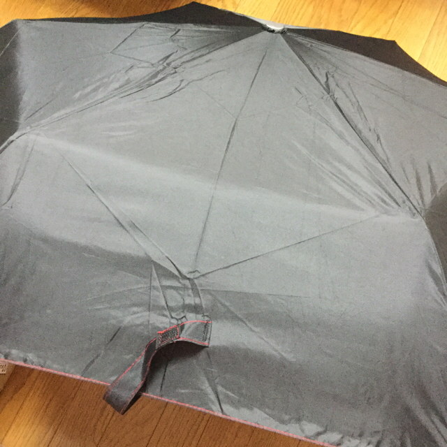 新品　くまモン  折りたたみ傘  レディースのファッション小物(傘)の商品写真