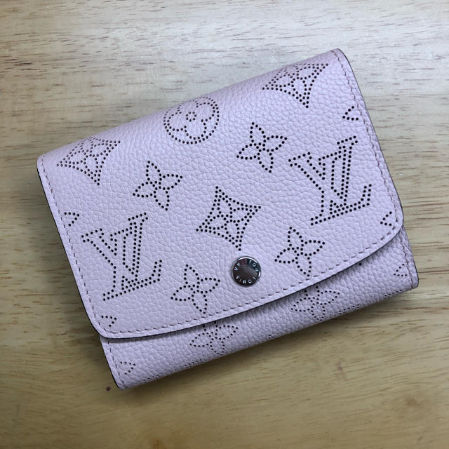 値下げ！LOUIS VUITTON 財布 二つ折りレディース