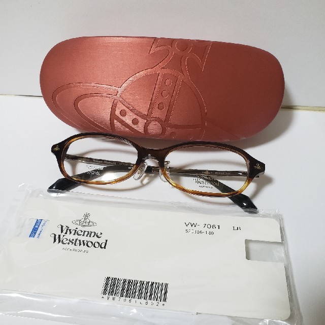 Vivienne Westwood(ヴィヴィアンウエストウッド)の未使用正規品♥ヴィヴィアンウエストウッド♥メガネフレーム♥VW7061♥送料無料 レディースのファッション小物(サングラス/メガネ)の商品写真