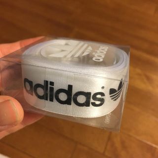 アディダス(adidas)のアディダス ロゴ入りリボン 白(各種パーツ)