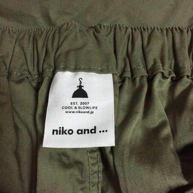 niko and...(ニコアンド)のniko and  バックサテンガウチョ レディースのパンツ(カジュアルパンツ)の商品写真