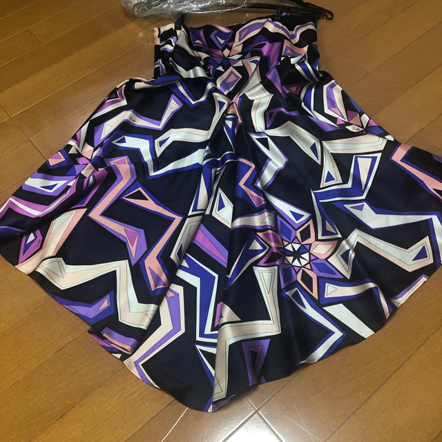 EMILIO PUCCI(エミリオプッチ)のエミリオプッチ シルクスカート レディースのスカート(ロングスカート)の商品写真