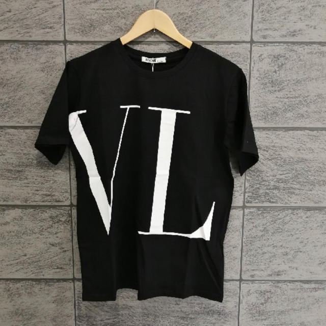 VALENTINO(ヴァレンティノ)のVALENTINO - VLTN ビッグロゴTシャツ ヴァレンティノ バレンチノ メンズのトップス(Tシャツ/カットソー(半袖/袖なし))の商品写真