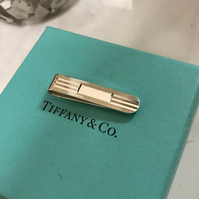Tiffany & Co.(ティファニー)のティファニー 鏡面ストライプ ネクタイピン タイピン タイバー  ショート メンズのファッション小物(ネクタイピン)の商品写真