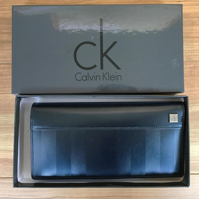 Calvin Klein(カルバンクライン)の【中古】二つ折り長財布(メンズ) カルバンクライン メンズのファッション小物(長財布)の商品写真