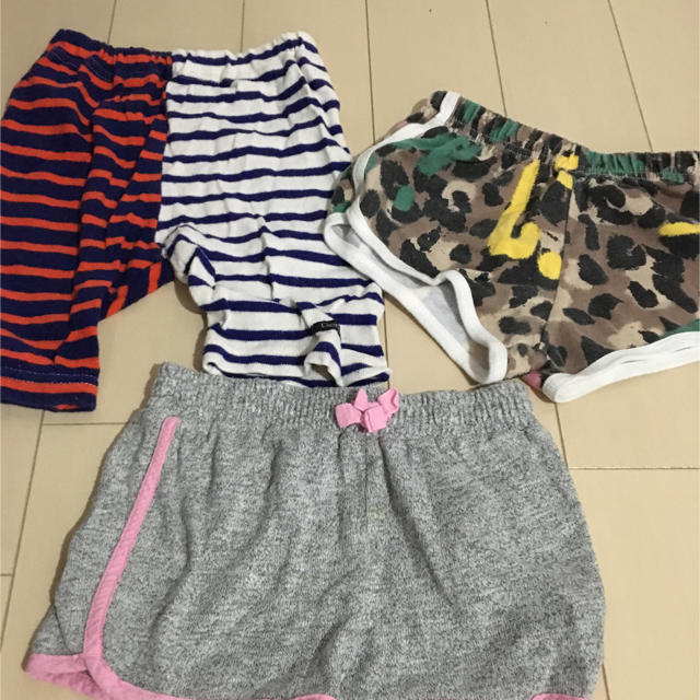 babyGAP(ベビーギャップ)の夏物子供服 80サイズ キッズ/ベビー/マタニティのベビー服(~85cm)(パンツ)の商品写真