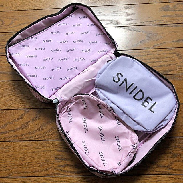 SNIDEL(スナイデル)のsweet★5月号付録のみ レディースのファッション小物(ポーチ)の商品写真