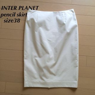 インタープラネット(INTERPLANET)のINTERPLANET ペンシルスカート(ひざ丈スカート)