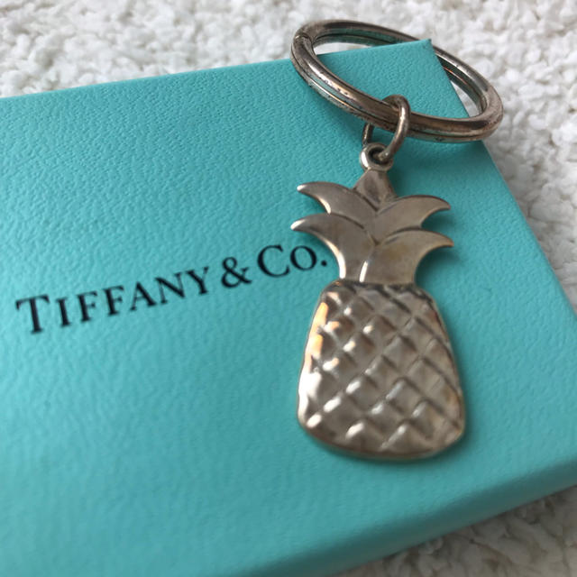 Tiffany & Co. - TIFFANY&Co.パイナップルキーホルダーの通販 by Tiffany & Co. - TIFFANY&Co.パイナップルキーホルダーの通販 by
