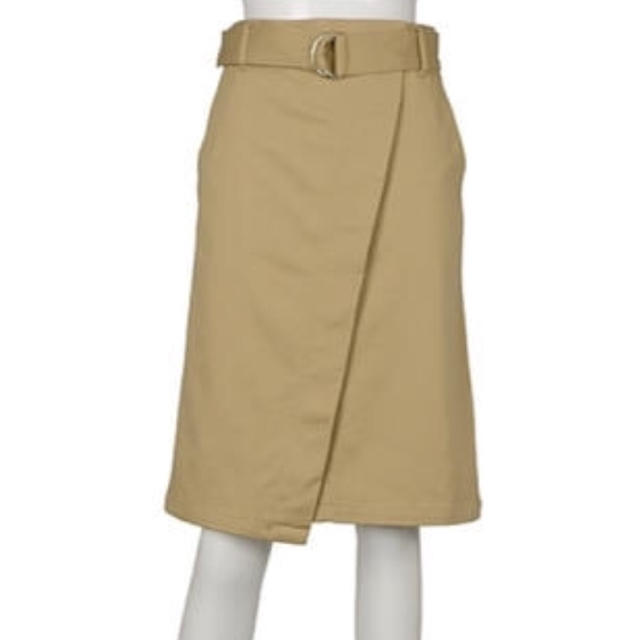 GU(ジーユー)のGU☆チノラップスカート☆ベージュ レディースのスカート(ひざ丈スカート)の商品写真
