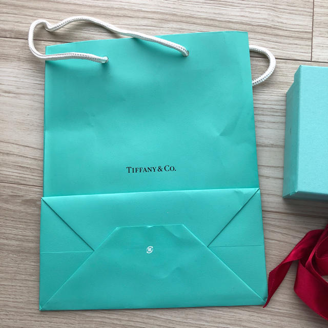 Tiffany & Co.(ティファニー)のTIFFANY & Co. 袋&箱セット レディースのバッグ(ショップ袋)の商品写真