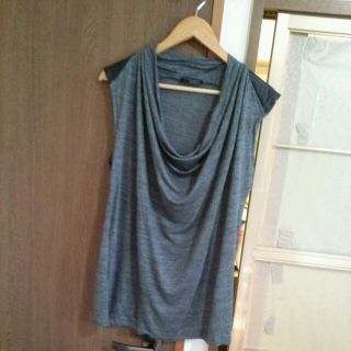 ザラ(ZARA)のZARA ドレープカットソー(カットソー(半袖/袖なし))