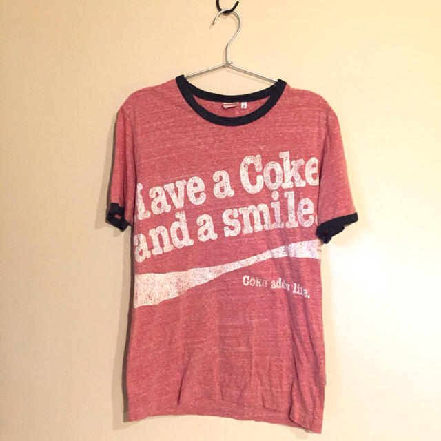 コカ・コーラ(コカコーラ)のコカ・コーラ Tシャツ レッド M メンズのトップス(Tシャツ/カットソー(半袖/袖なし))の商品写真