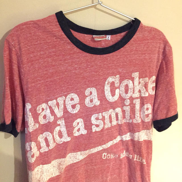コカ・コーラ(コカコーラ)のコカ・コーラ Tシャツ レッド M メンズのトップス(Tシャツ/カットソー(半袖/袖なし))の商品写真