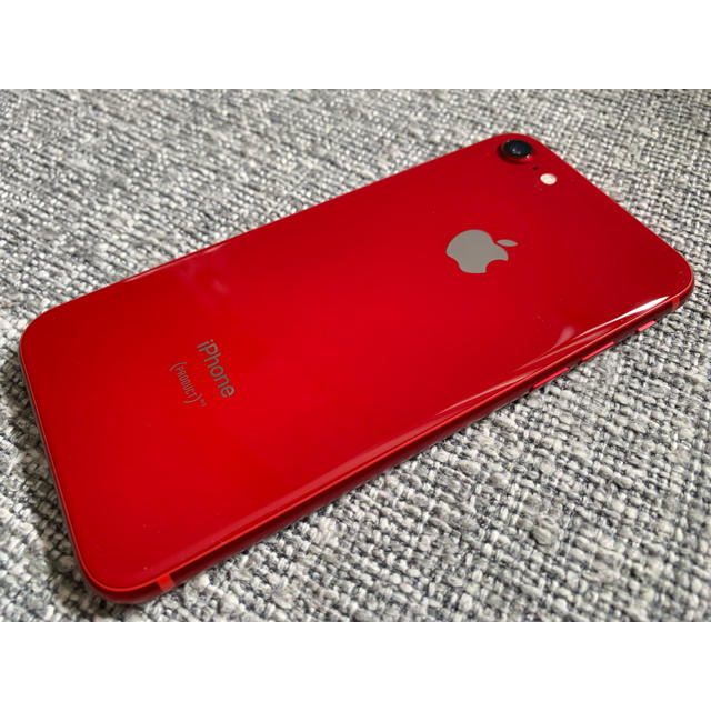 iPhone8 simフリー　red