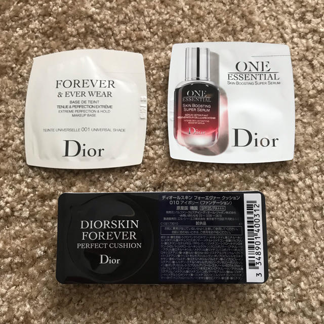 Dior(ディオール)のDior 試供品 コスメ/美容のキット/セット(サンプル/トライアルキット)の商品写真