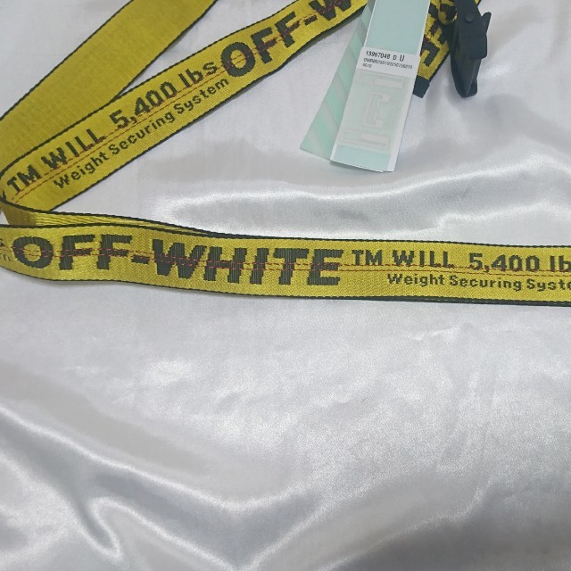 OFF-WHITE(オフホワイト)の【専用】off-white オフホワイト インダストリアル ロゴ ベルト レディースのファッション小物(ベルト)の商品写真