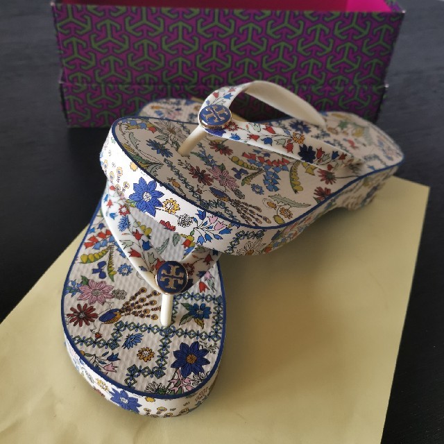 Tory Burch(トリーバーチ)のノン様専用 レディースの靴/シューズ(サンダル)の商品写真