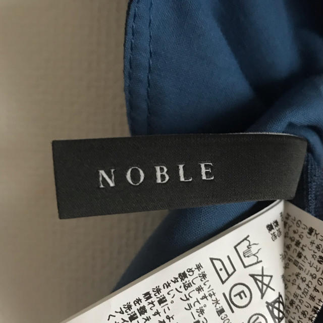 Noble(ノーブル)のNOBLE 2way半袖トップス  レディースのトップス(シャツ/ブラウス(半袖/袖なし))の商品写真