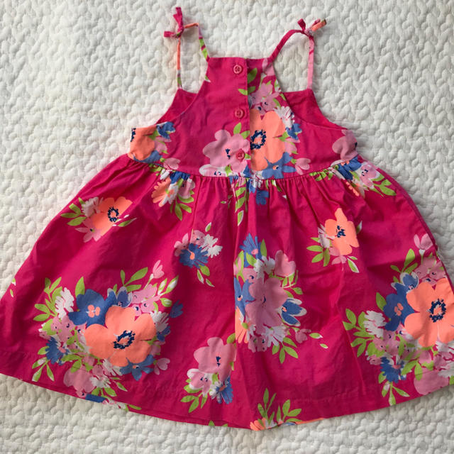 GAP(ギャップ)のギャップ ベビー ワンピース 90cm キッズ/ベビー/マタニティのキッズ服女の子用(90cm~)(ワンピース)の商品写真