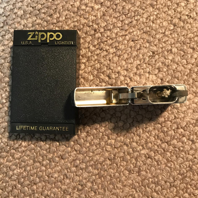 ZIPPO(ジッポー)のZIPPOライター メンズのファッション小物(タバコグッズ)の商品写真