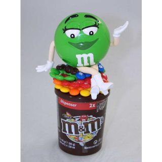 エムアンドエムアンドエムズ(m&m&m's)の【M&M'S】 ディスペンサー【ミスグリーンセクシーバージョン】(キャラクターグッズ)