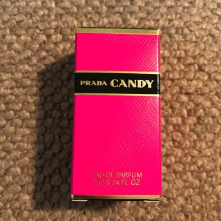 プラダ(PRADA)のPRADA CANDY オードパルファム(香水(女性用))