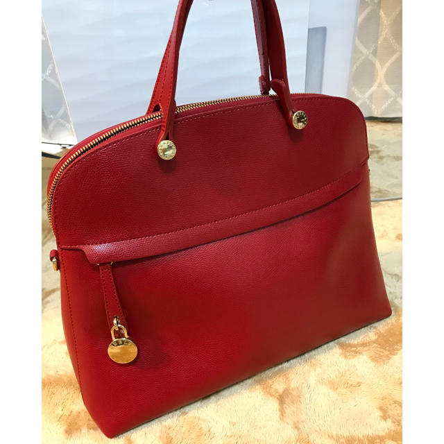 FURLA フルラ パイパー Lサイズ レッド - ハンドバッグ