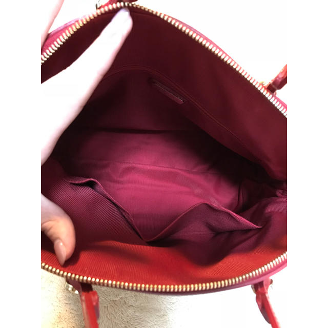 FURLA フルラ パイパー Lサイズ レッド - ハンドバッグ