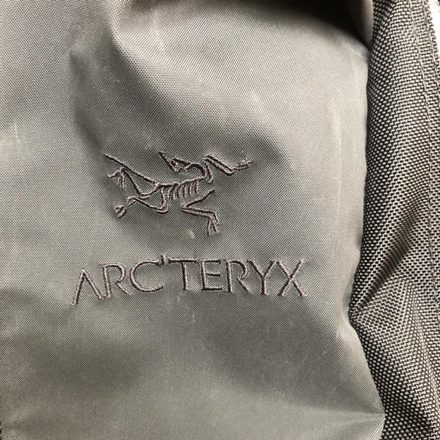 ARC'TERYX(アークテリクス)のアークテリクス アロー22 オシュマンズ別注 Arc'teryxOSHMAN'S メンズのバッグ(バッグパック/リュック)の商品写真