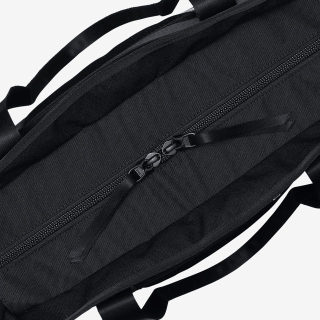 NIKE(ナイキ)のNIKE LAB MA5 ナイキラボ トート バッグ  ブラック  30L メンズのバッグ(トートバッグ)の商品写真