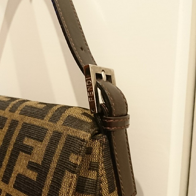 FENDI フェンディ ショルダーバッグ