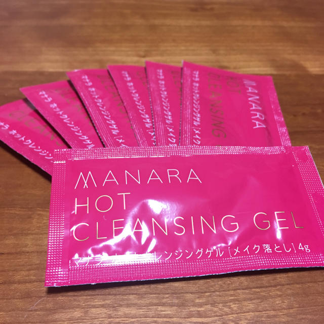 maNara(マナラ)のマナラ ホットクレジングゲル メイク落とし コスメ/美容のスキンケア/基礎化粧品(クレンジング/メイク落とし)の商品写真