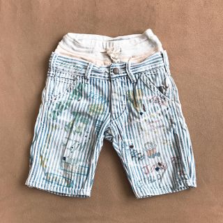 デニムダンガリー(DENIM DUNGAREE)のデニム&ダンガリー ショートパンツ ヒッコリー 落書き 110(パンツ/スパッツ)