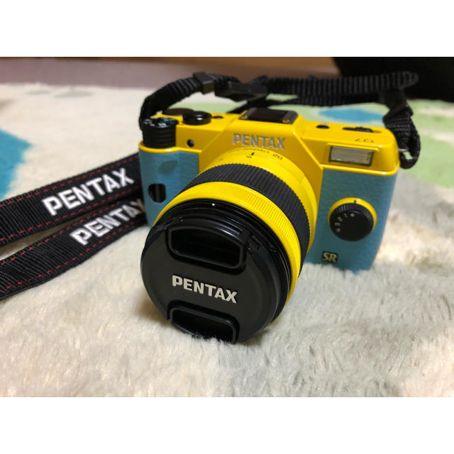 PENTAX Q7