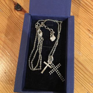 スワロフスキー(SWAROVSKI)のスワロフスキー ネックレス(ネックレス)