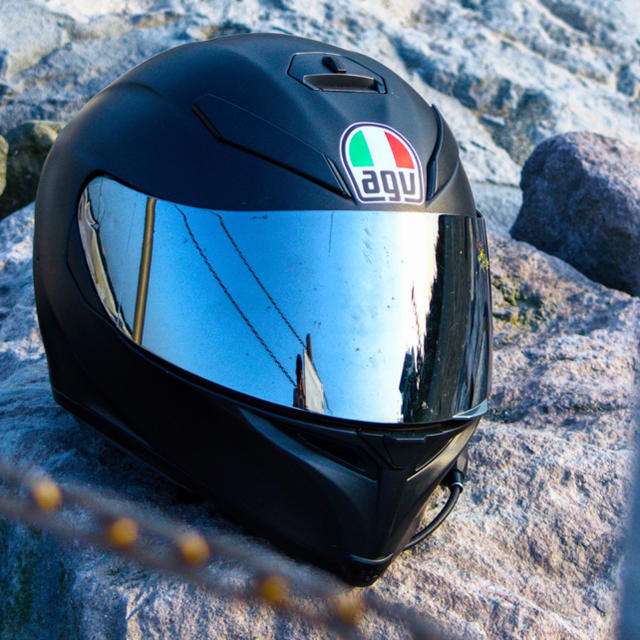 AGV ヘルメット