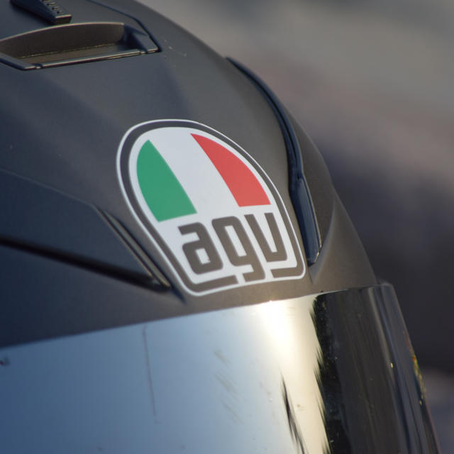 AGV ヘルメット