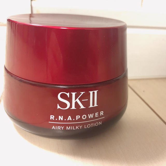 SK-II  RNA パワーラディカルニューエイジエアリーミルキーローション