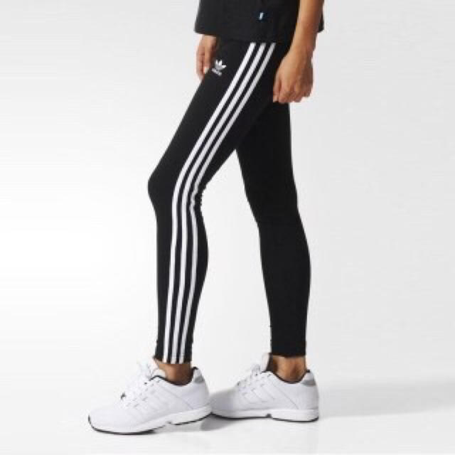 adidas(アディダス)のアディダス スキニーレギンス レディースのレッグウェア(レギンス/スパッツ)の商品写真