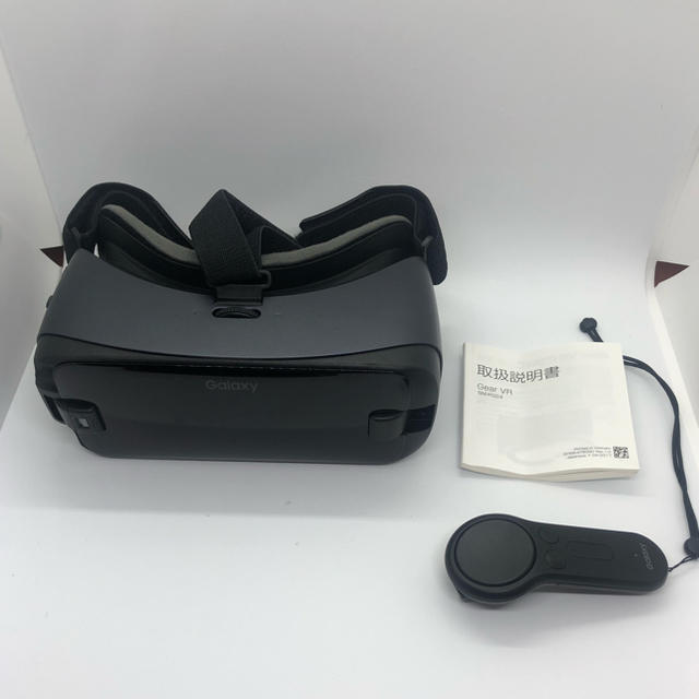 galaxxxy(ギャラクシー)のGalaxy Gear VR with Controller スマホ/家電/カメラのスマートフォン/携帯電話(その他)の商品写真