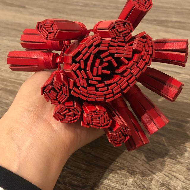 anya hindmarch ほぼ未使用 タッセル キーホルダー anya hindmarch ほぼ未使用 タッセル キーホルダー