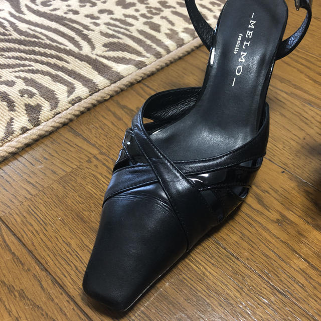 Salvatore Ferragamo(サルヴァトーレフェラガモ)の［新品‼️］これからの季節に‼️MELMO 履きやすい (2E幅)パンプス レディースの靴/シューズ(ハイヒール/パンプス)の商品写真