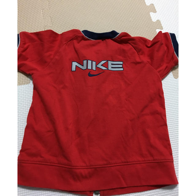 NIKE(ナイキ)のNIKE 半袖 パーカー キッズ/ベビー/マタニティのベビー服(~85cm)(シャツ/カットソー)の商品写真