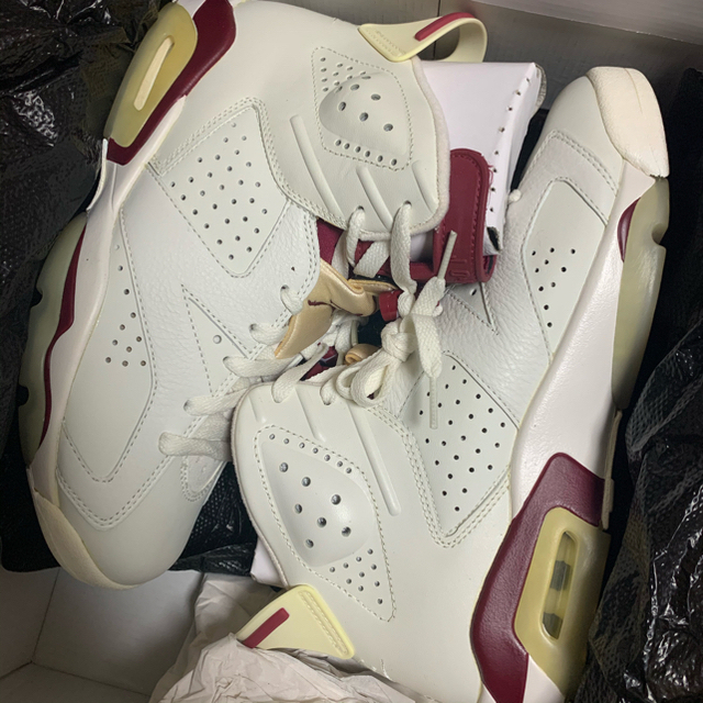 NIKE(ナイキ)のjordan 6 maroon マルーン us8 26 nike メンズの靴/シューズ(スニーカー)の商品写真