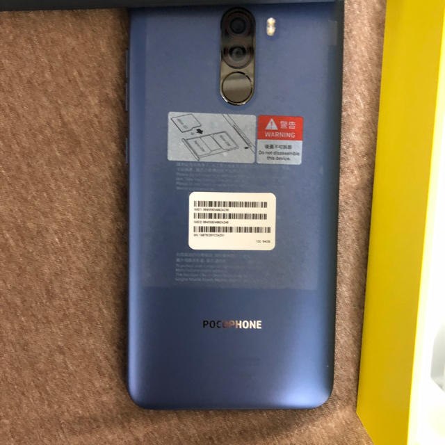 Pocophone F1  blue 64GB 美品 スマホ/家電/カメラのスマートフォン/携帯電話(スマートフォン本体)の商品写真
